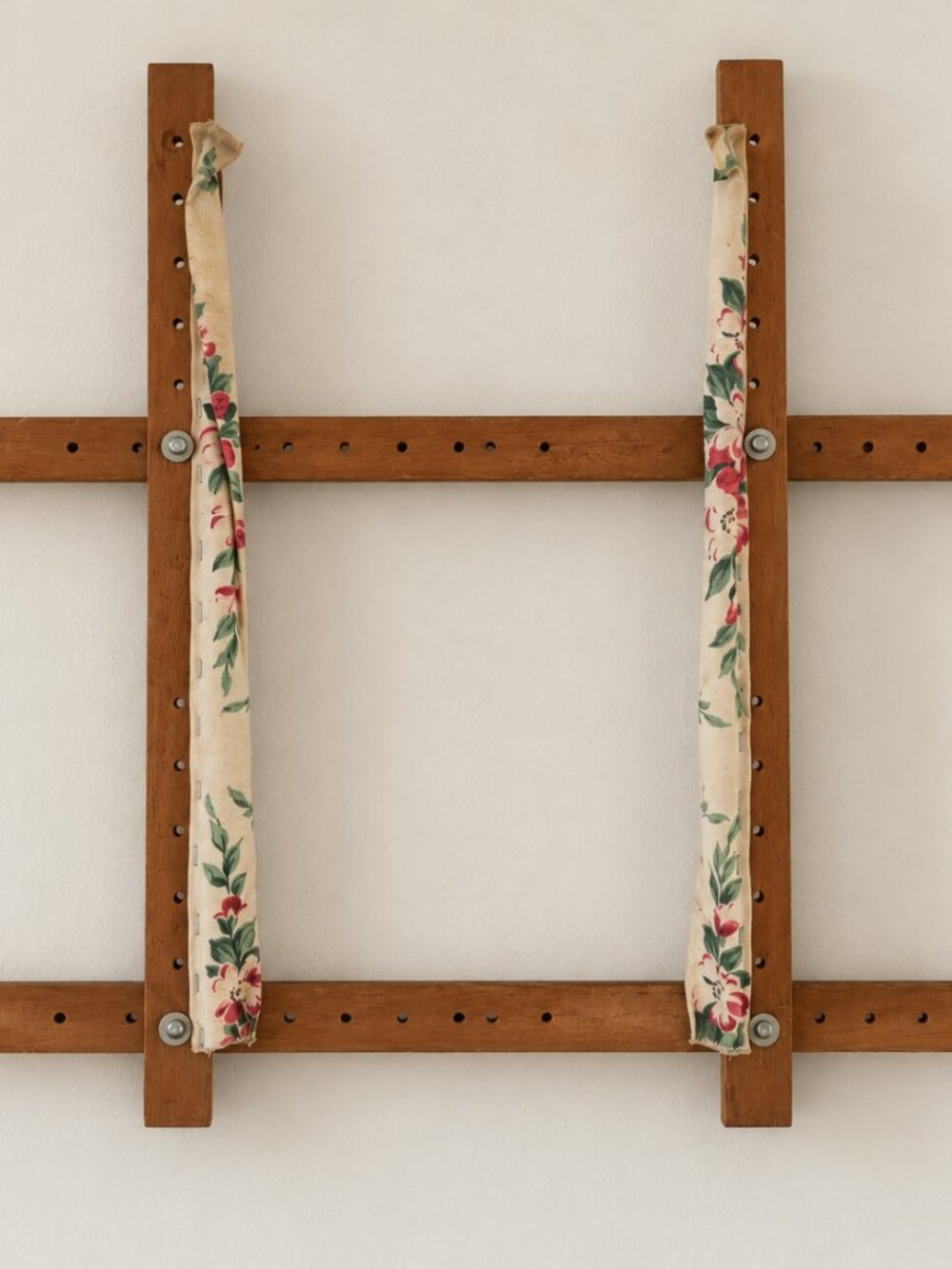 Vintage Wooden Embroidery Frame – Unique Wall Decor